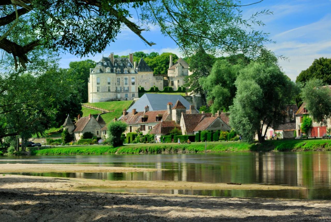 Maison De Village En Bord De Riviere Narcy Dış mekan fotoğraf